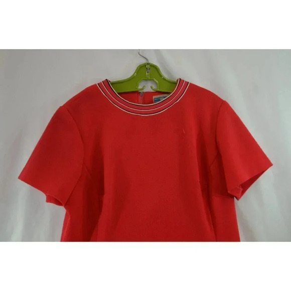 Vintage Red Polyester Shift Dress Fortrel Knit Dress with Button  Detail Tricot - Picture 3 of 10